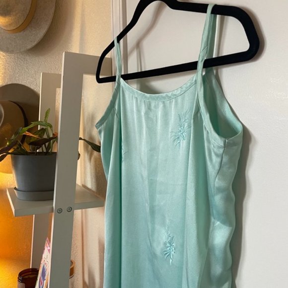 VINTAGE 🐬 gorgeous icy pastel blue / turquoise silky slip dress / chemise - Picture 7 of 7